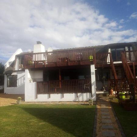 Chilli Moon B&B Stilbaai Buitenkant foto