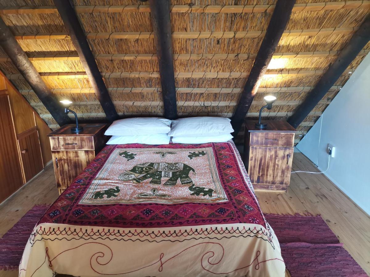 Chilli Moon B&B Stilbaai Buitenkant foto