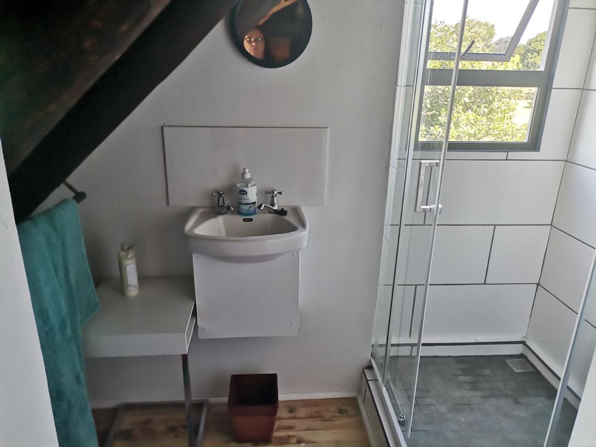 Chilli Moon B&B Stilbaai Buitenkant foto